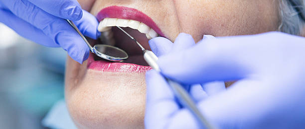 Best Emergency Tooth Extraction  in Lyndonville, VT